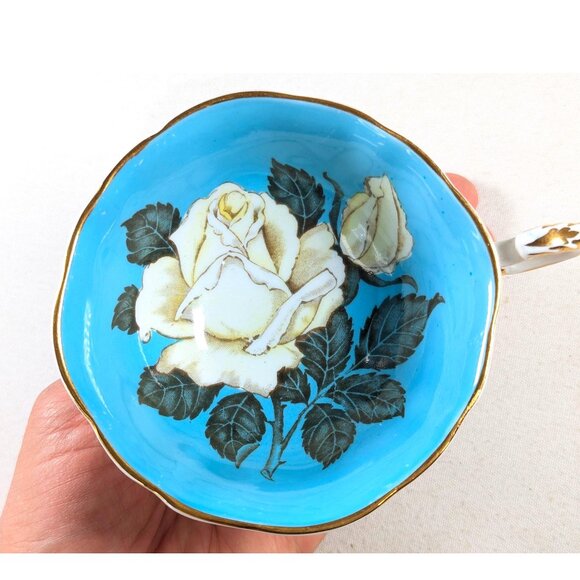 PARAGON Other - CUP ONLY * Paragon Floating White Rose Turquoise blue teacup, 1950s double